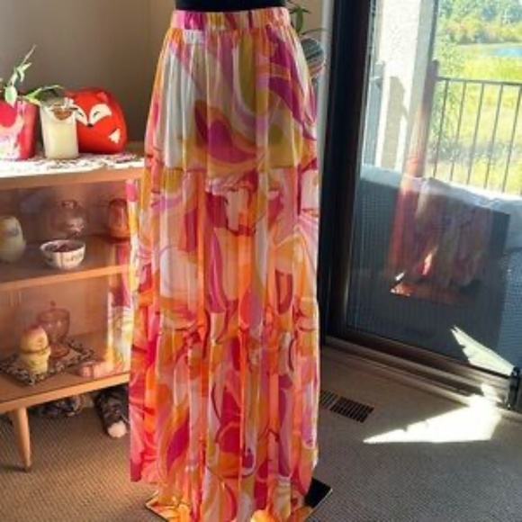 Flying tomato LOVED BY YOU WOVEN SKIRT and Top set - Picture 8 of 9